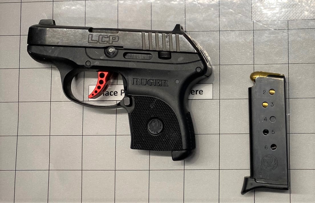 A TSA officer at LaGuardia Airport detected this loaded handgun in a carry-on bag at a security checkpoint in April 2022. (TSA photo)