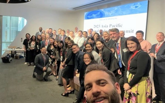 Participants at the 2023 TSA Asia-Pacific Regional Industry Summit snap a selfie. (Photo by Danny Charmand, Qantas Airways)