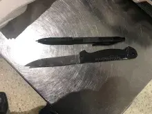 Boston Knife Catch
