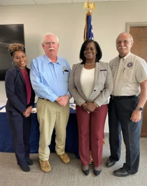 : From left, Deputy Director of the Dallas/Fort Worth Federal Executive Board Crystal Cherry, Dallas/Fort Worth International Airport (DFW) TSA Managers Robert Nunnery and Carmen Ladson and Supervisory Coordination Center Officer Larry Pinkos. (Photo courtesy of TSA DFW) 
